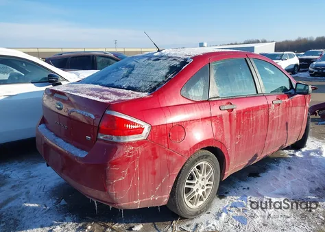 2010 Ford Focus Se из США, поврежденный, VIN 1FAHP3FN3AW140468